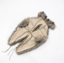 Charger l&#39;image dans la galerie, Faux Fur Halter Top
