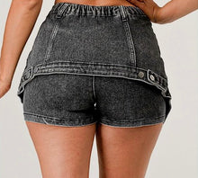 Load image into Gallery viewer, Button Down Denim Skort
